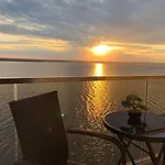 Sunset View Mamaia