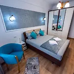 Sunset View Apartment Mamaia