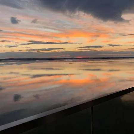 Sunset View 马马亚